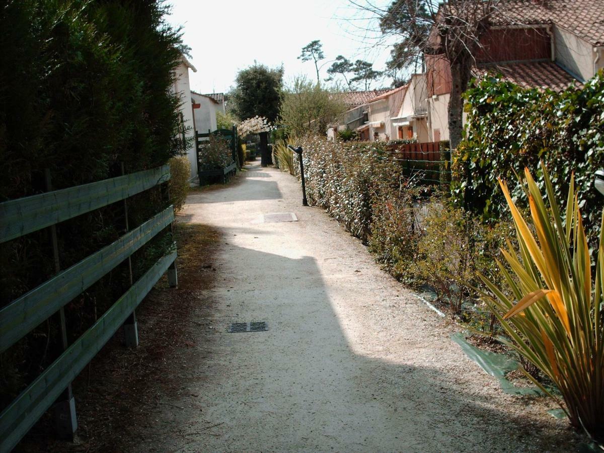 Ferienwohnung Les Pins Ensoleilles Saint-Georges-de-Didonne Exterior foto